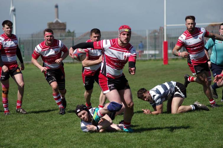 Sam Dolling scored four tries for Milford Haven who thrashed the Pembroke Dock Quins to clinch the Division Three (West) A league title